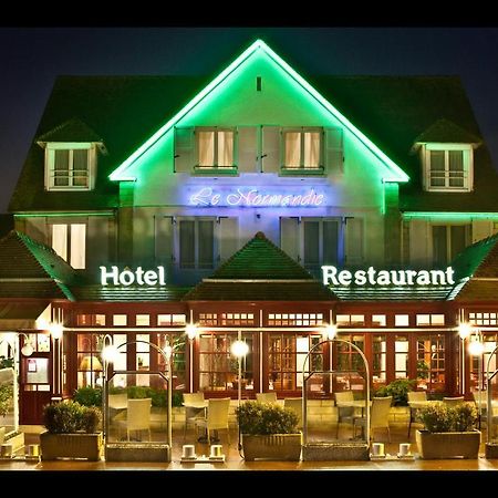 Hotel-Restaurant Le Normandie Luc-sur-Mer Dış mekan fotoğraf