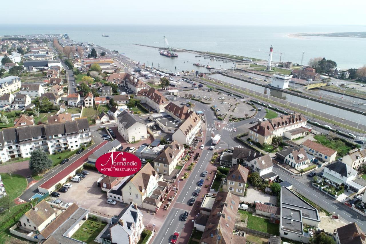 Hotel-Restaurant Le Normandie Luc-sur-Mer Dış mekan fotoğraf